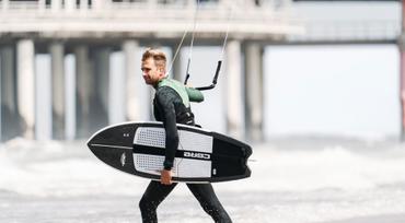 CORE Kiteboarding Badger | Fun Wave Allrounder