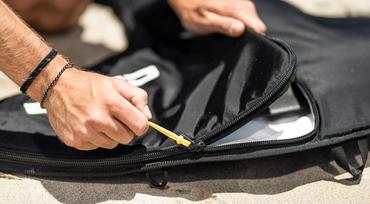 CORE Single Boardbags | Twintip Detail Shot