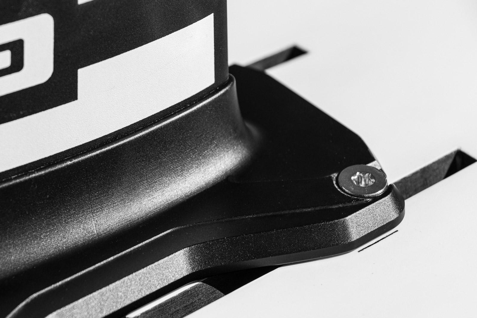 Lightweighted mastbase  | CORE SLC Foil Kiteboarding