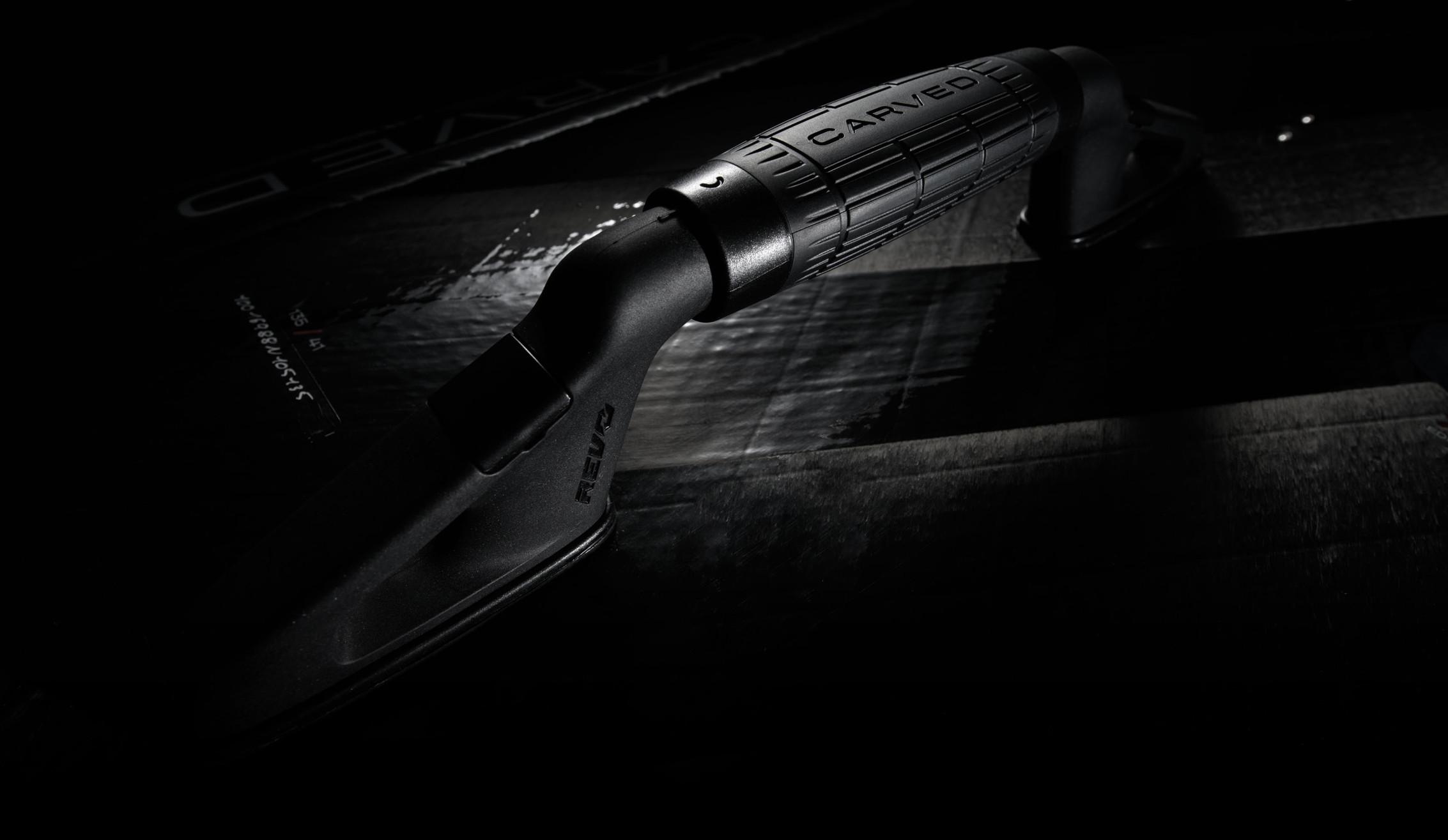 CARVED REVO - REVOLUTIONARY GRAB HANDLE